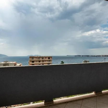 Sea View Apartment Vlore