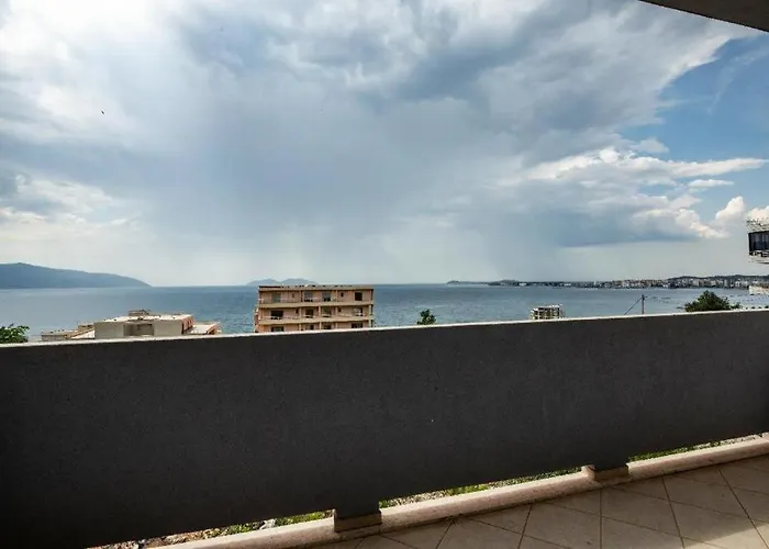 Sea View Apartament Wlora